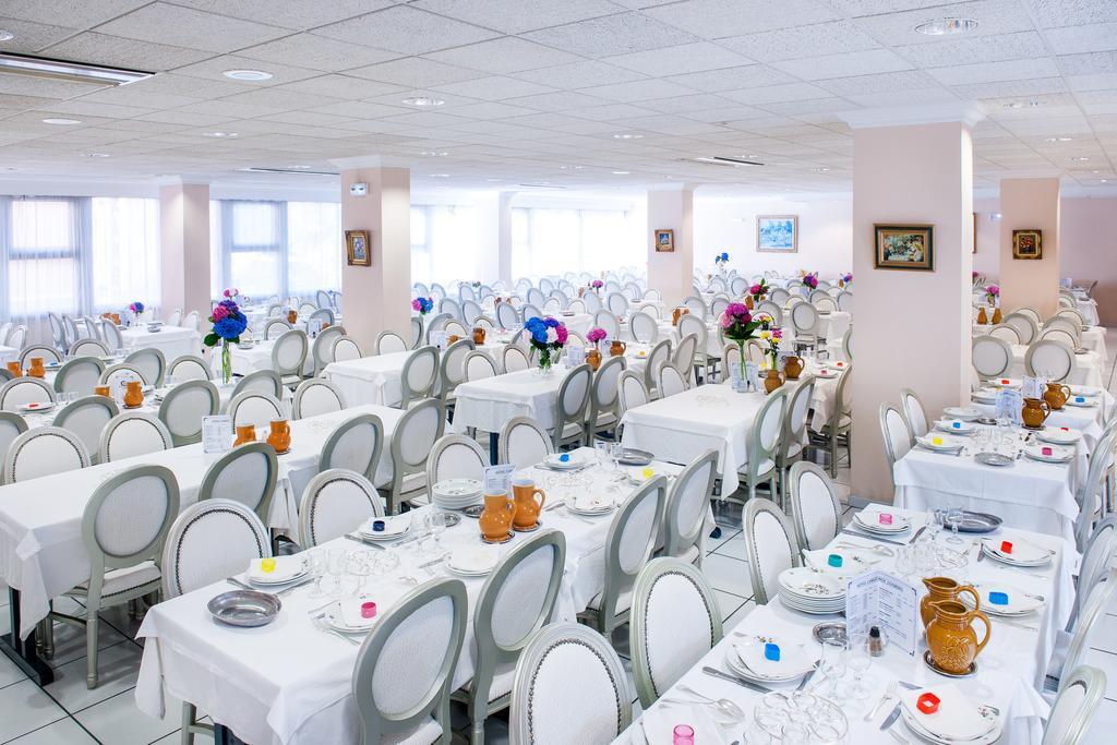 Hotel Christ Roi Лурд Екстер'єр фото